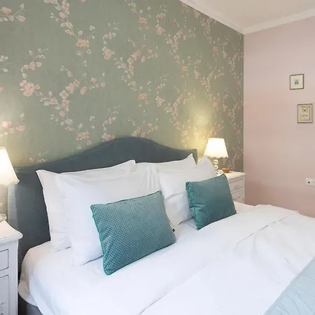 Gatto Perso Luxury Studio Apartments Apartment *