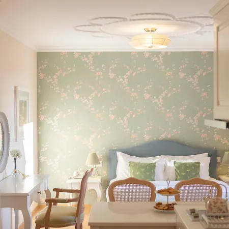 Gatto Perso Luxury Studio Apartments *