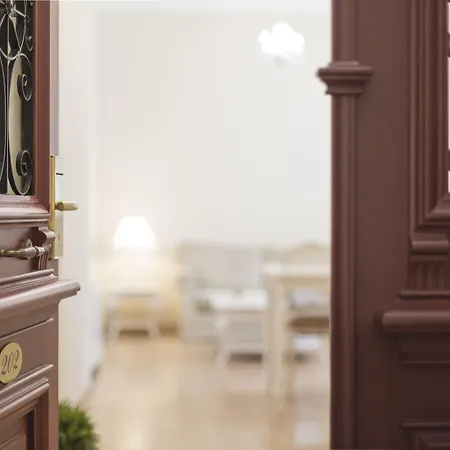 Gatto Perso Luxury And Апартамент *