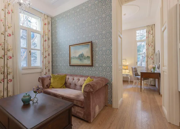 Apartamento Gatto Perso Luxury And Tesalónica