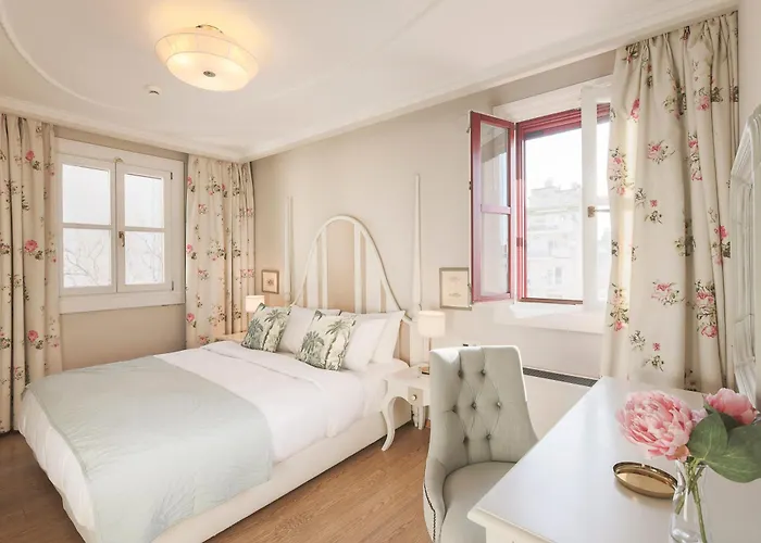 Gatto Perso Luxury And Apartamento Tesalónica